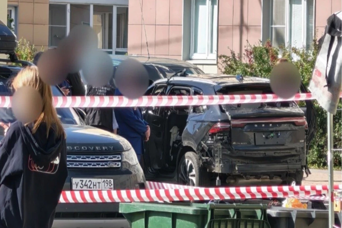 В Петербурге при взрыве автомобиля погиб российский подполковник