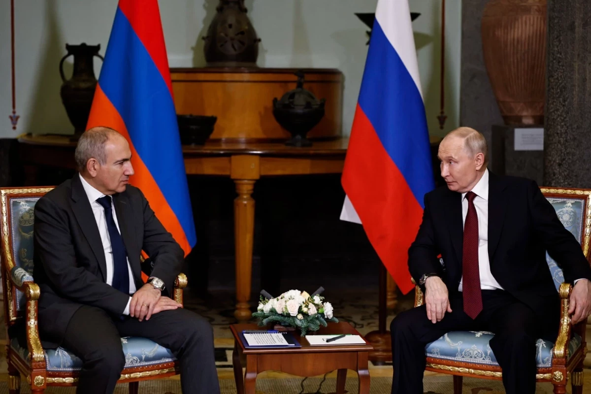 Песков: Путин изложит Пашиняну позицию России по референдуму насчет ЕС