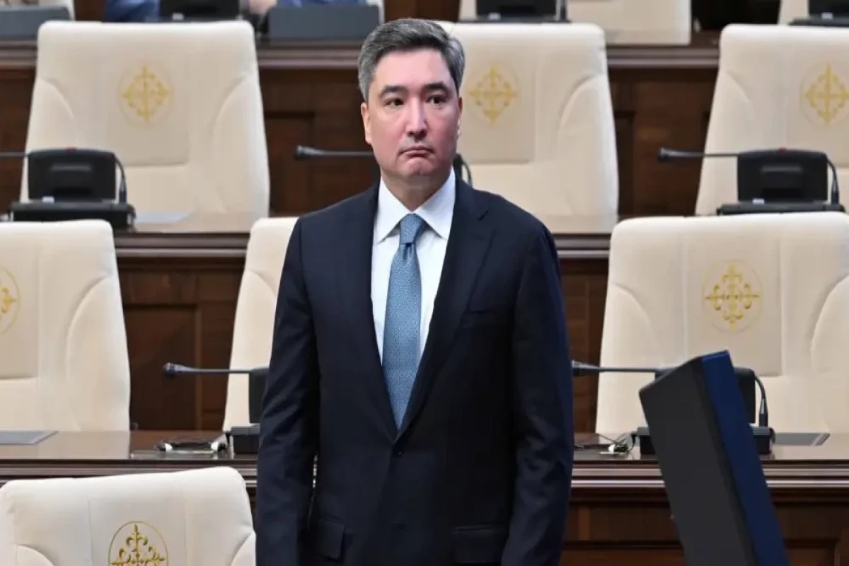 Олжаса Бектенова переназначили премьер-министром Казахстана -ОБНОВЛЕНО 