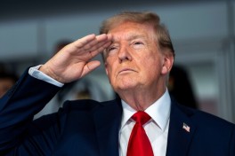 Трамп: при наличии у Ирана ядерного оружия Израиля бы не стало