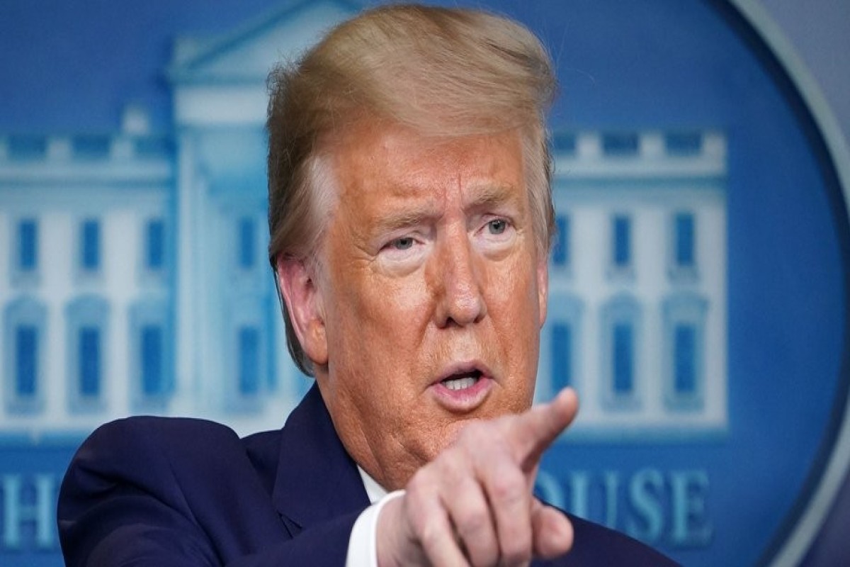 Трамп намерен подать иск против ведущего Grammy из-за шуток про Эпштейна