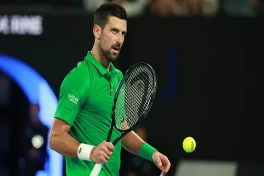 Ракетку Джоковича с Australian Open - 2012 продали за рекордные $540 тыс.