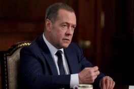 Медведев назвал начало 2026 года «слишком насыщенным» для мира
