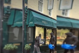 В Лондоне грабители разгромили ювелирный магазин на глазах у прохожих