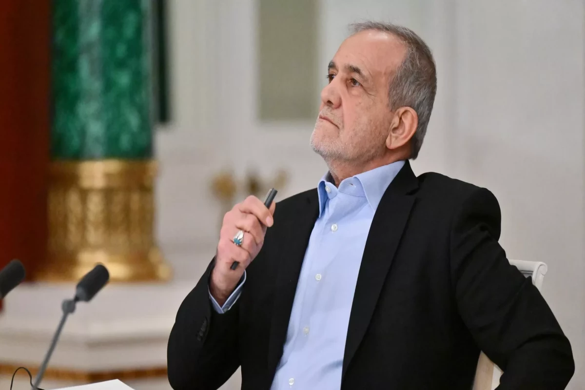 Пезешкиан назвал условия для переговоров с США