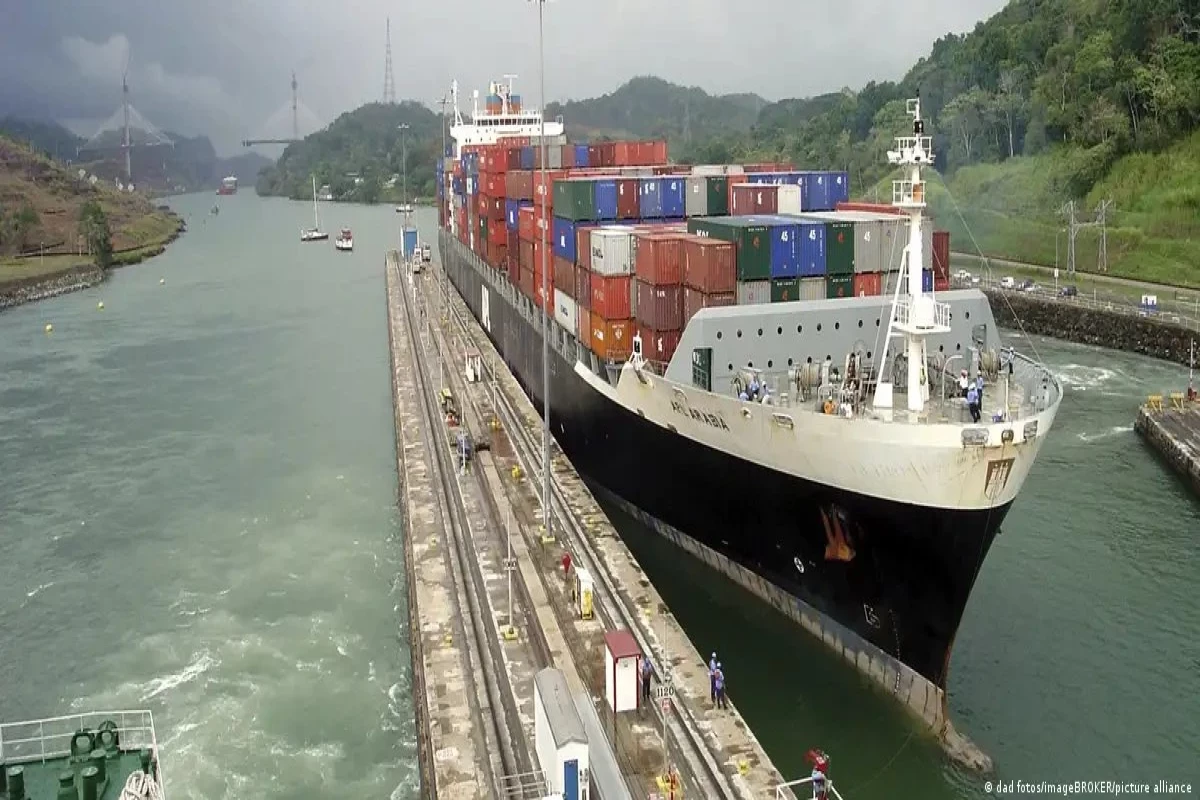 Китай предупредил Панаму о политической и экономической цене решения по портам