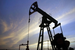 США продали первую партию венесуэльской нефти за $500 млн