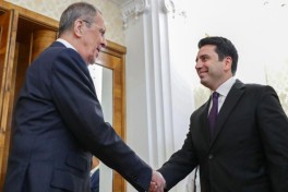 Лавров на переговорах с Симоняном: Россия остается главным партнером Армении