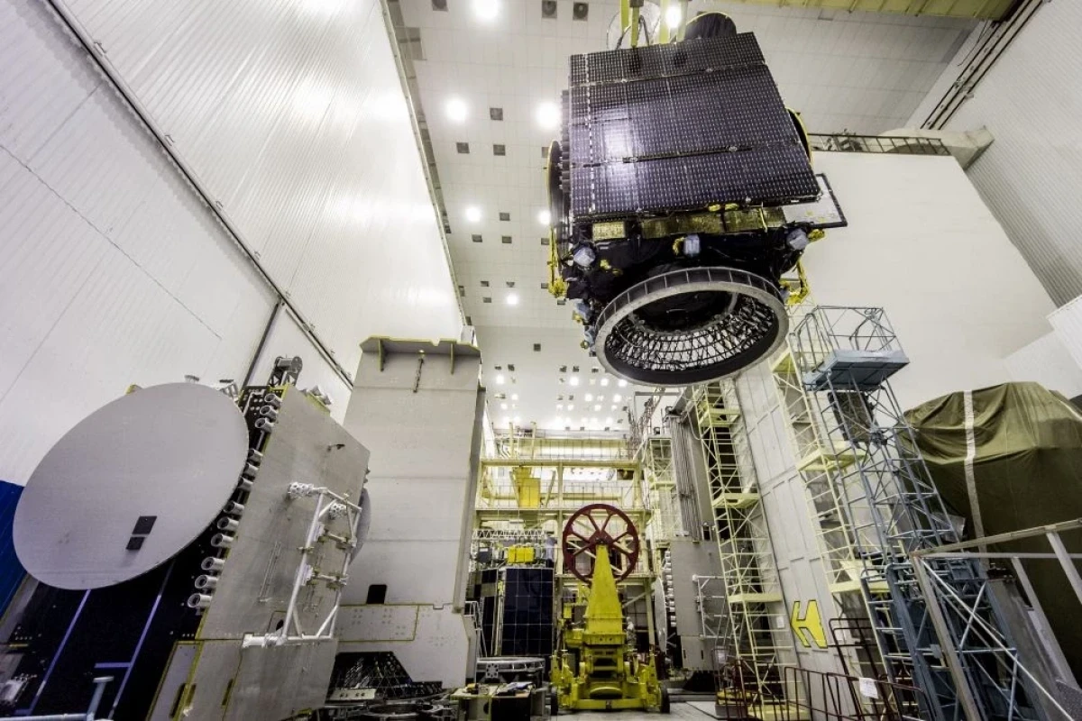 В Китае создали микроволновое оружие для выведения из строя спутников