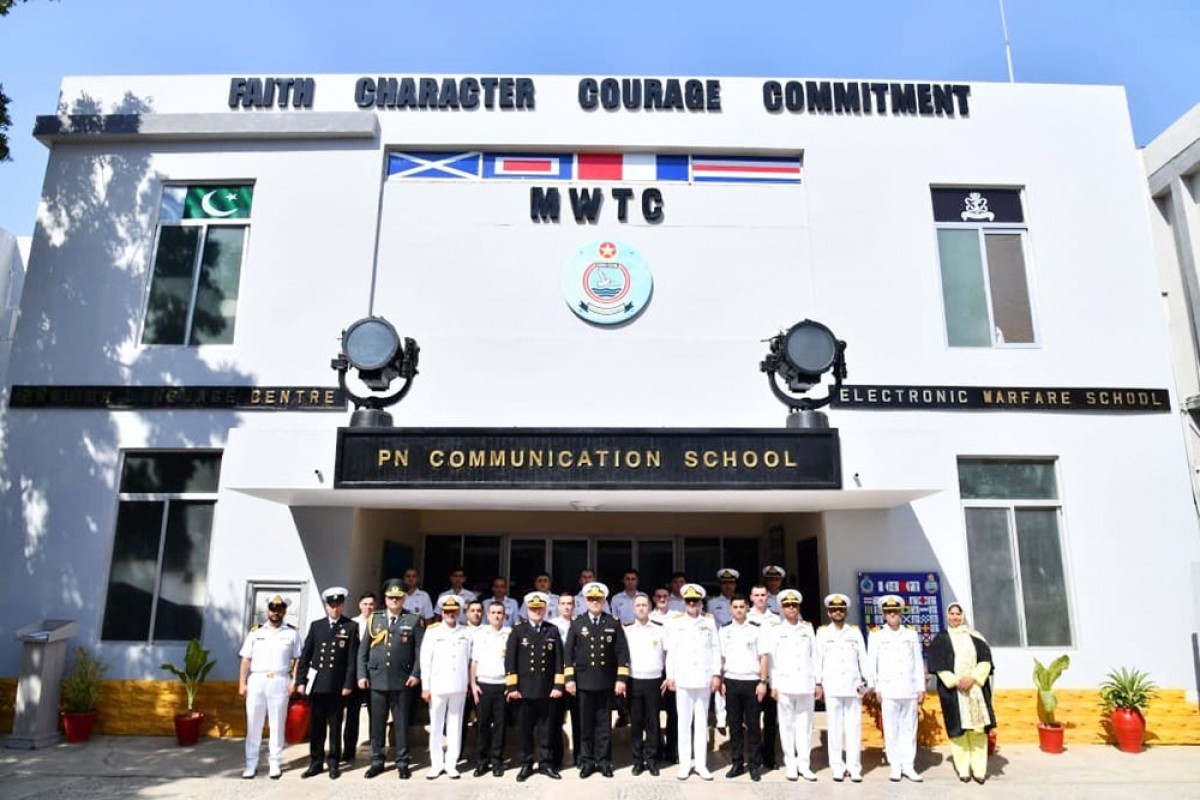 Командующий ВМС Азербайджана провел встречу с военнослужащими, проходящими обучение в Пакистане-ФОТО 