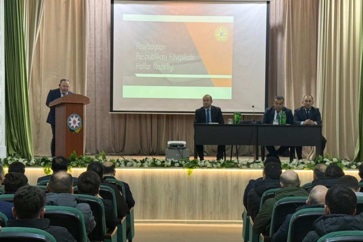 МЧС провело в Сумгайыте конференцию по промышленной безопасности-ФОТО 