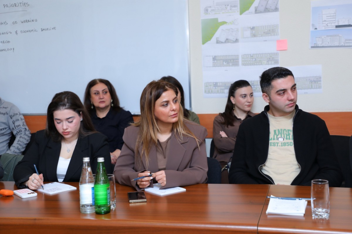 В Академии телерадиовещания обсудили культуру речи в новостях-ФОТО 