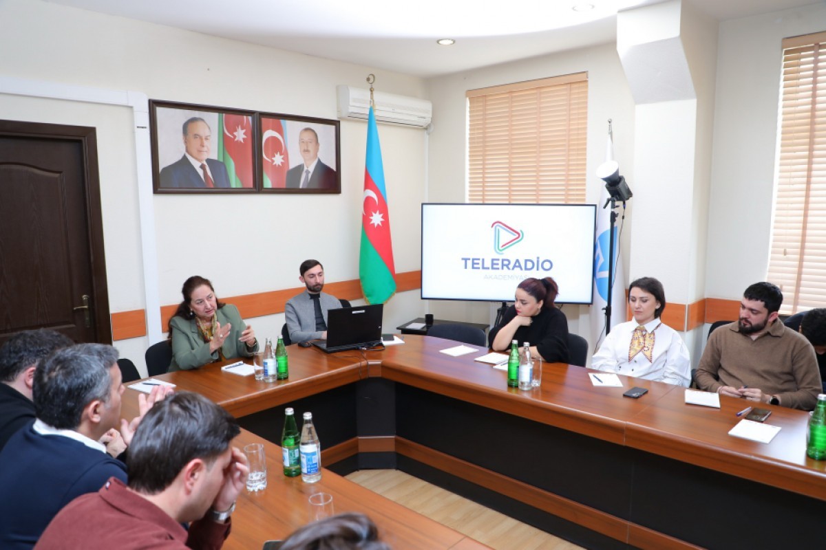 В Академии телерадиовещания обсудили культуру речи в новостях-ФОТО 