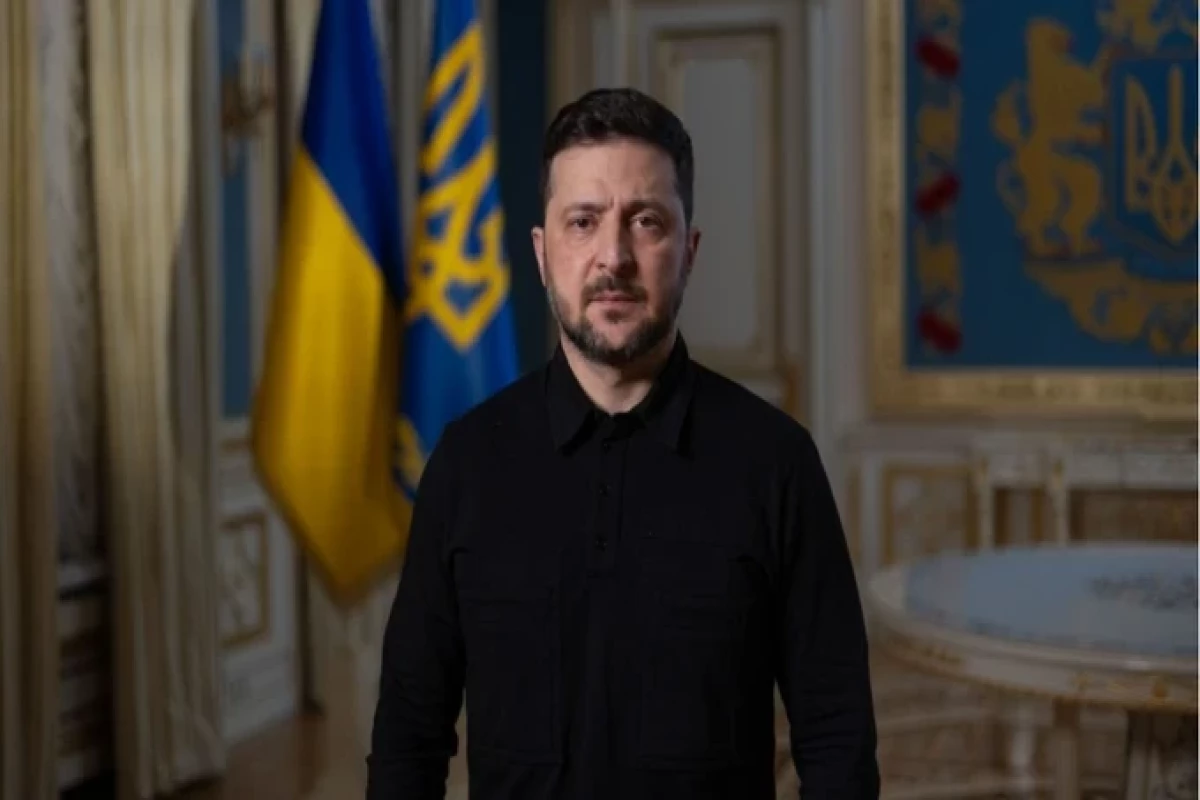 Зеленский: За неделю Россия ударила по Украине тысячами дронов и сотнями бомб