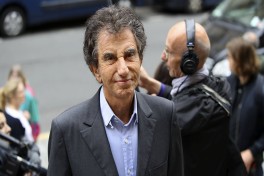 Бывший министр культуры Франции подал в отставку из-за дела Эпштейна