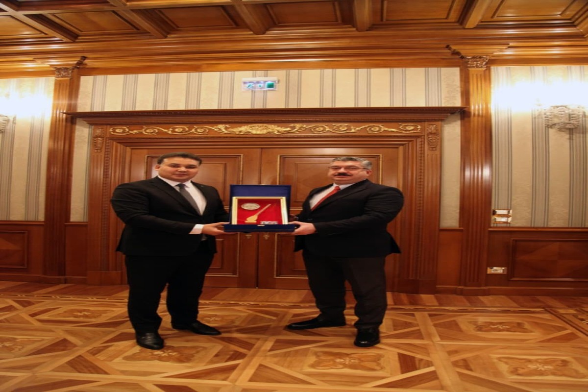 Между азербайджанским и узбекистанским театрами подписан меморандум о сотрудничестве-ФОТО 