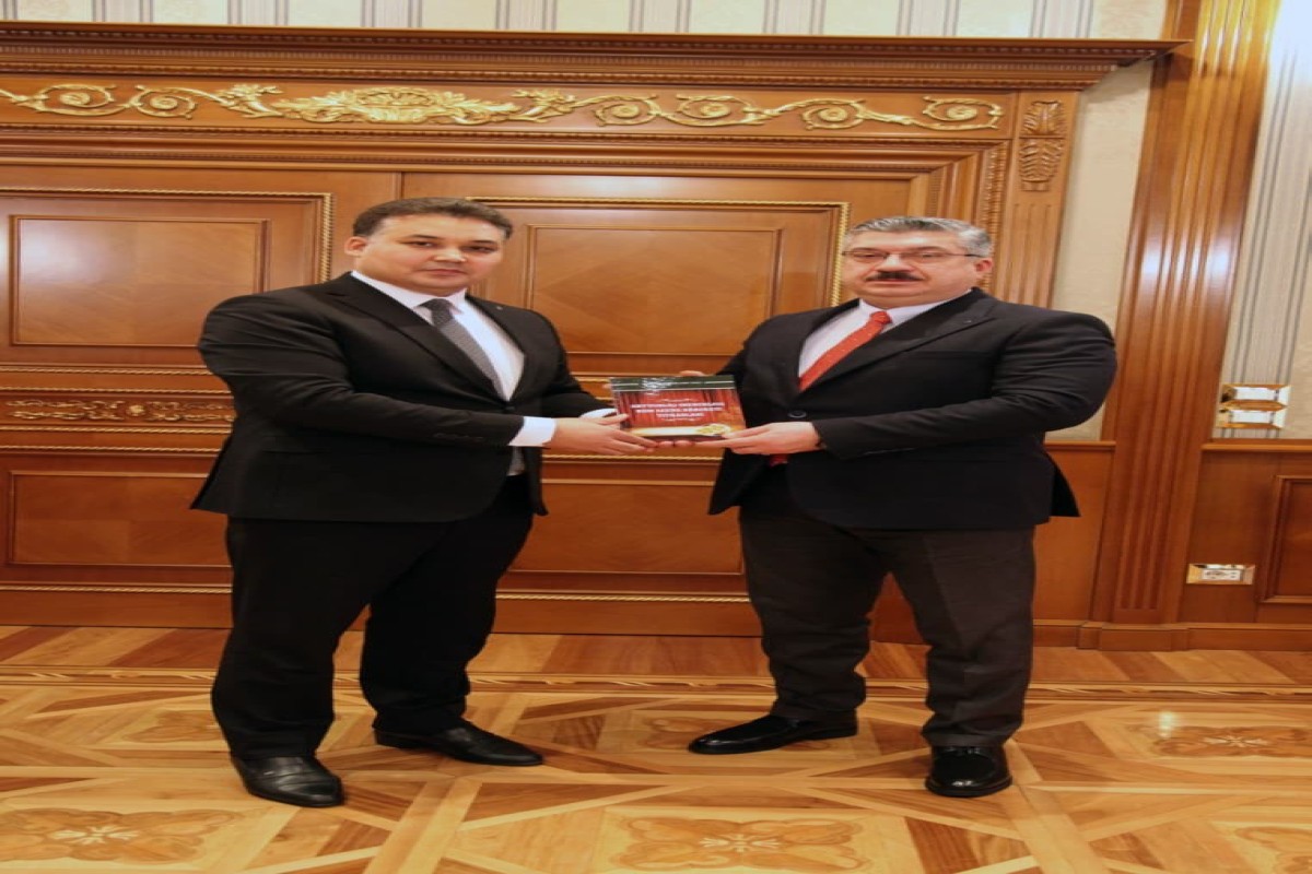 Между азербайджанским и узбекистанским театрами подписан меморандум о сотрудничестве-ФОТО 