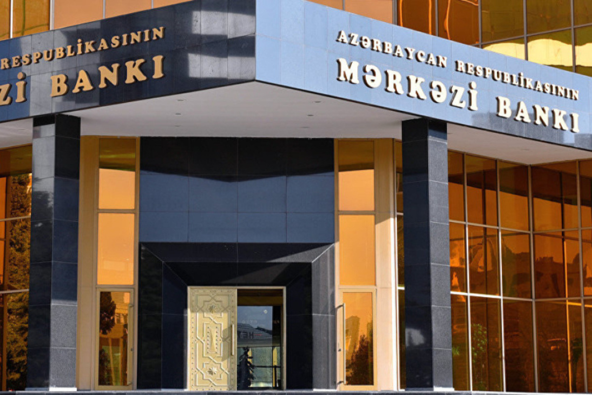 Более половины микрокредитов в Азербайджане остаются необеспеченными