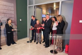 Посольство Венгрии и Музей ковров представили совместный проект-ФОТО 