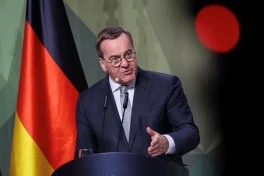 Писториус: Украине необходима внешняя поддержка в размере 60 миллиардов евро