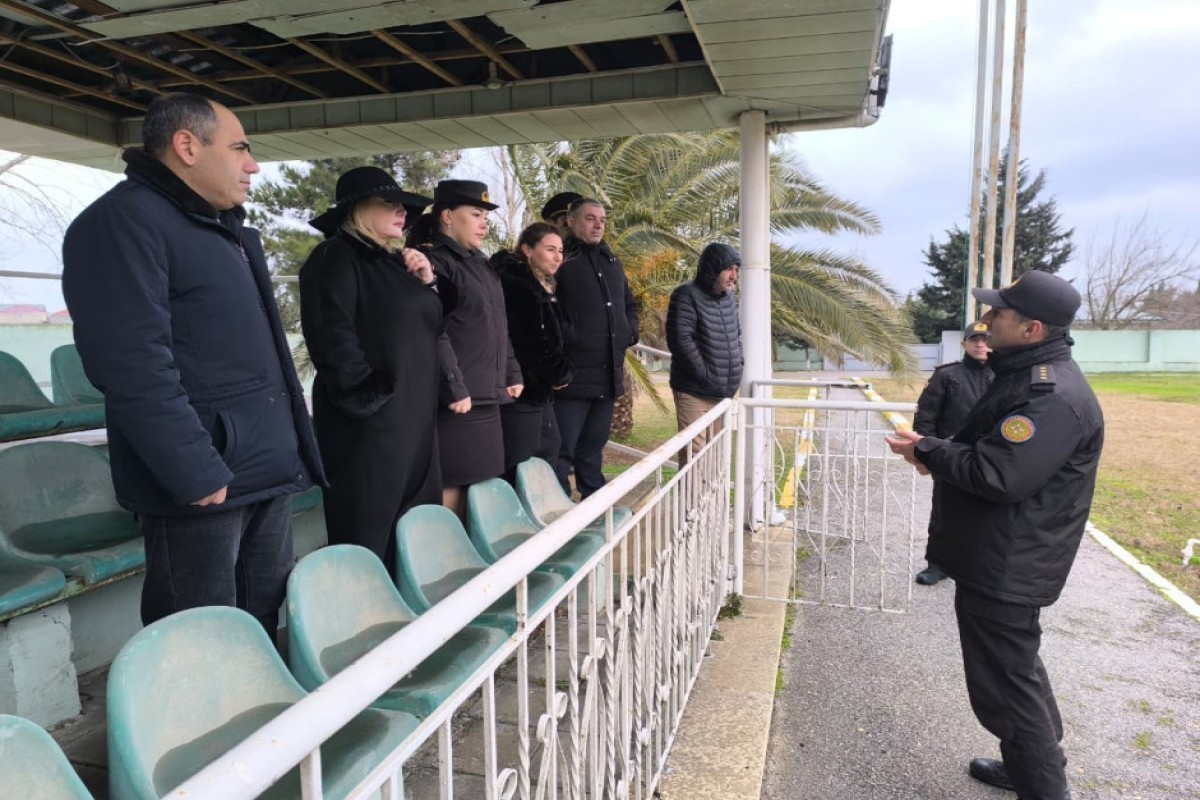 В МЧС показали тренировки служебных собак в экстремальных условиях-ФОТО 