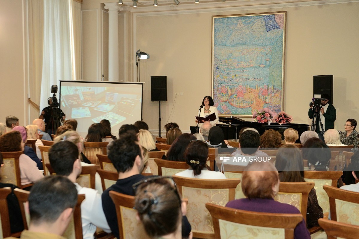 В Баку состоялся творческий вечер Эльмиры Ахундовой-ФОТО 