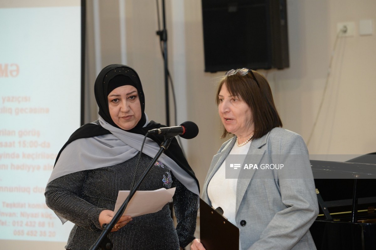 В Баку состоялся творческий вечер Эльмиры Ахундовой-ФОТО 