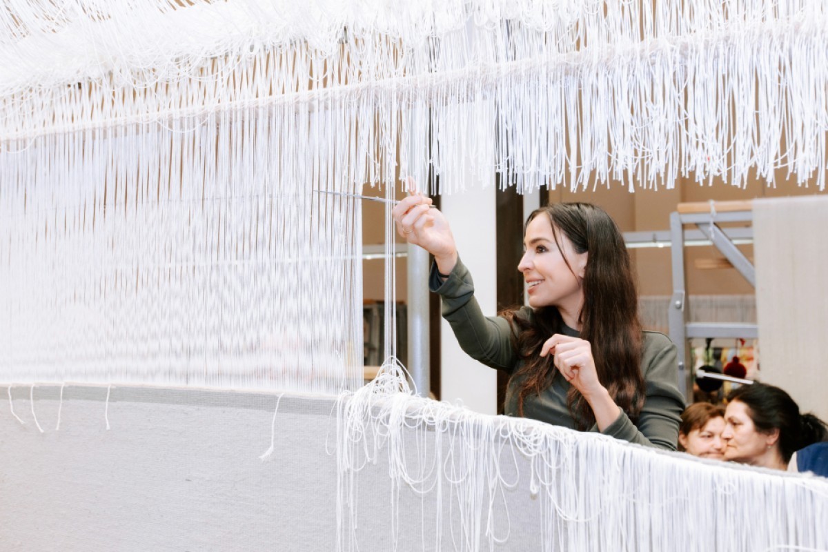 Лейла Алиева приняла участие в завершающем этапе создания редкого ковра-ФОТО 