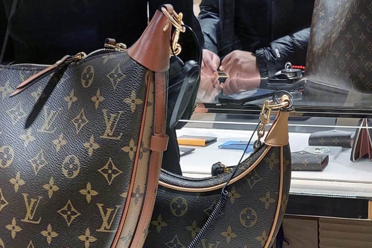 Louis Vuitton оштрафовали на €500 тыс. по делу об отмывании денег