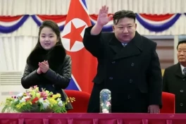 Разведка Южной Кореи: Ким Чен Ын готовит дочь в преемники