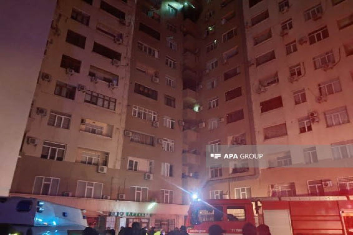 В Баку в многоэтажном жилом доме произошел пожар-ВИДЕО -ОБНОВЛЕНО 