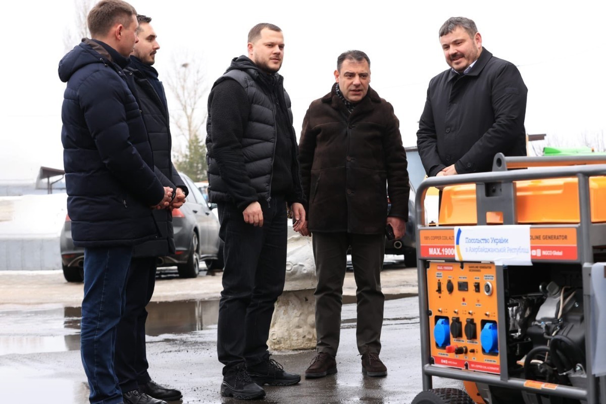 Генераторы из Азербайджана переданы Украине-ФОТО 