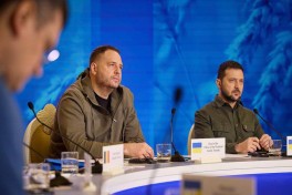 Зеленский впервые назвал причины увольнения Ермака  