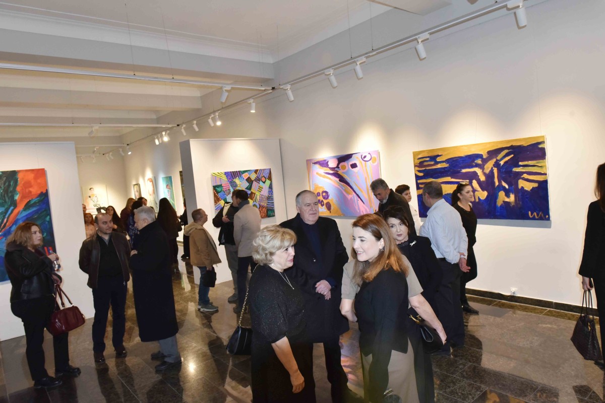 В Баку открылась выставка памяти Марьям Алакбарли -ФОТО 