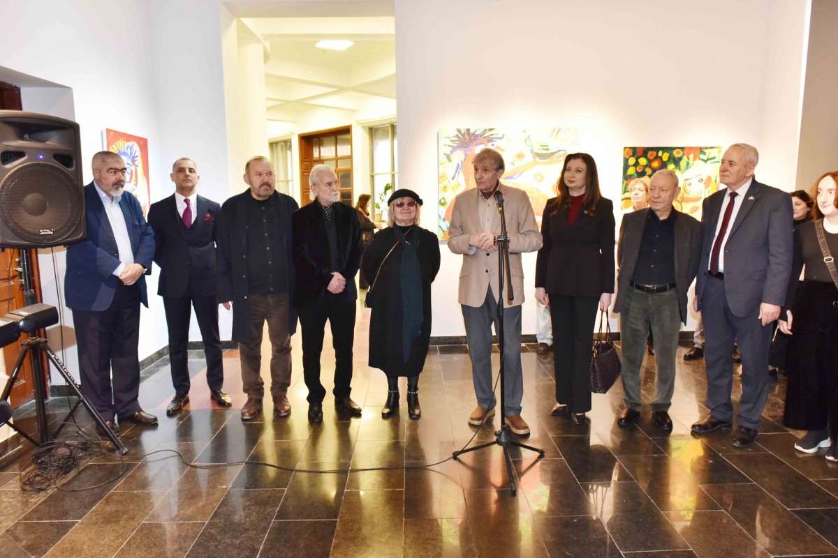 В Баку открылась выставка памяти Марьям Алакбарли -ФОТО 