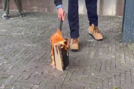 США собираются предоставить убежище мужчине, сжегшему Коран в Лондоне