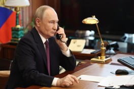 Путин созвонился с Токаевым