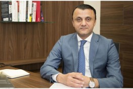 Исполнительный директор TƏBİB освобожден от должности