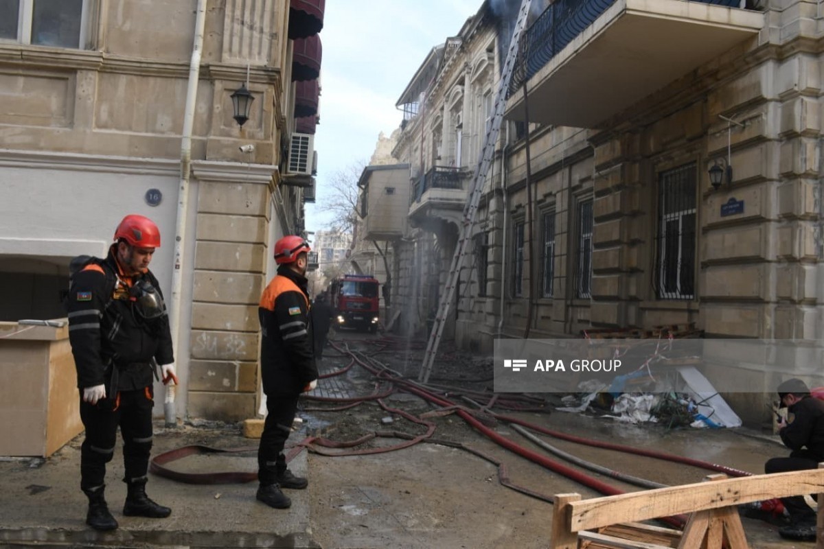 Пожар в центре Баку потушен-ФОТО -ВИДЕО -ОБНОВЛЕНО 