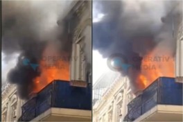 В центре Баку горит квартира -ВИДЕО 
