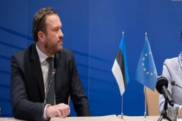 Глава МИД Эстонии заявил о возможности размещения ядерного оружия