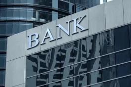 Доля вкладов в иностранной валюте в Азербайджане продолжает сокращаться