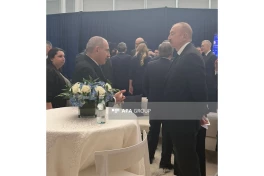 Алиев и Пашинян побеседовали перед началом заседания Совета мира-ВИДЕО 