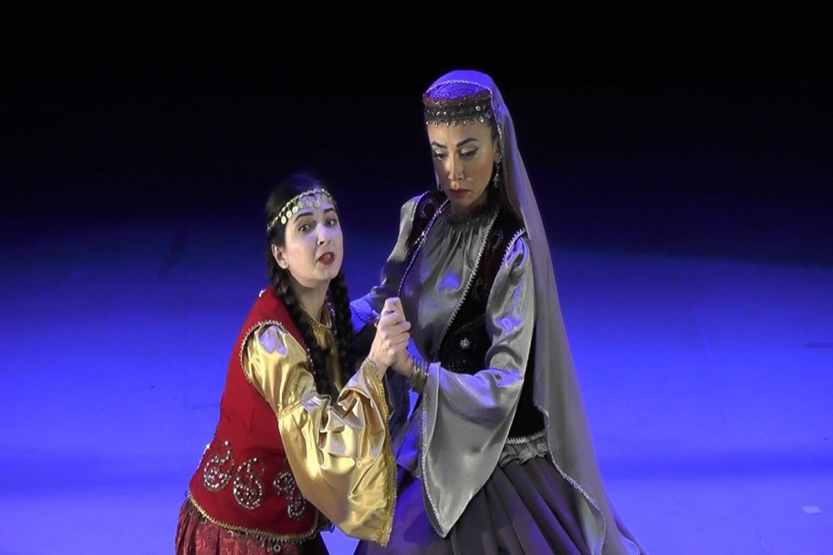 Семнадцать лет к «Кармен»: творческий путь Хаджар Агаевой актрисы, живущей ролью - ИНТЕРВЬЮ 