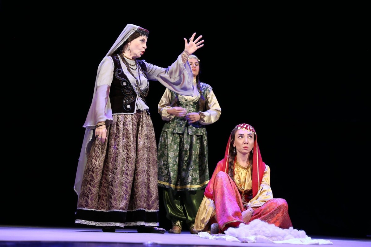 Семнадцать лет к «Кармен»: творческий путь Хаджар Агаевой актрисы, живущей ролью - ИНТЕРВЬЮ 