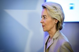 Урсула фон дер Ляйен 23 февраля посетит Украину