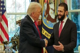 Трамп: Я "поставил" Аш-Шараа к власти в Сирии