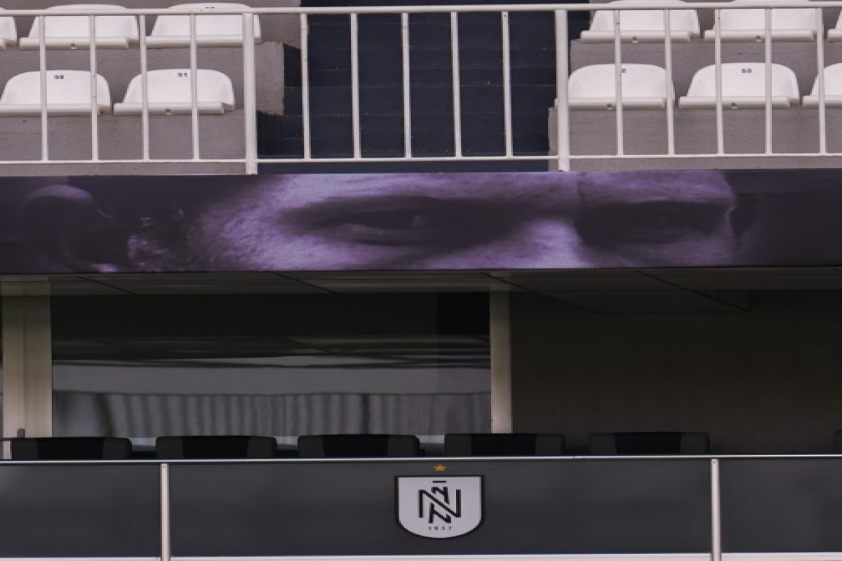 Стадион «Нефтчи» увековечил память Анатолия Банишевского