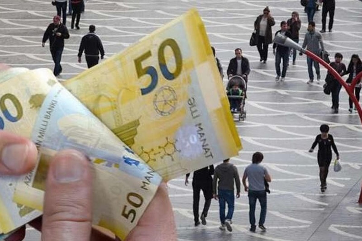 Глава государства подписал указ по пересмотру зарплаты два раза в год