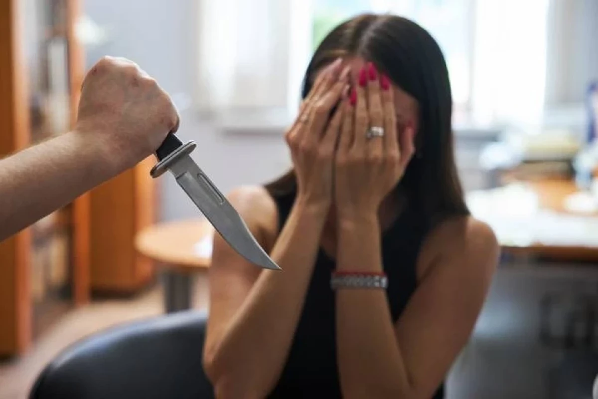 В Мингячевире женщина ранена в результате семейного конфликта